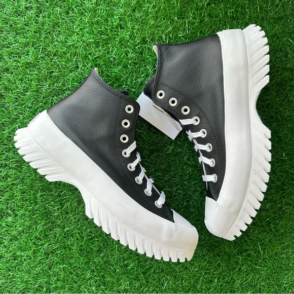 Converse Black and White High-Top Platforms - Picture 5 of 8